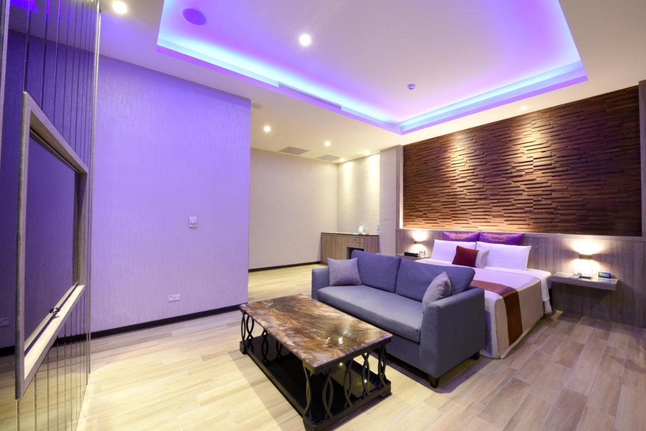 טאיפיי Purple Rainbow Motel מראה חיצוני תמונה