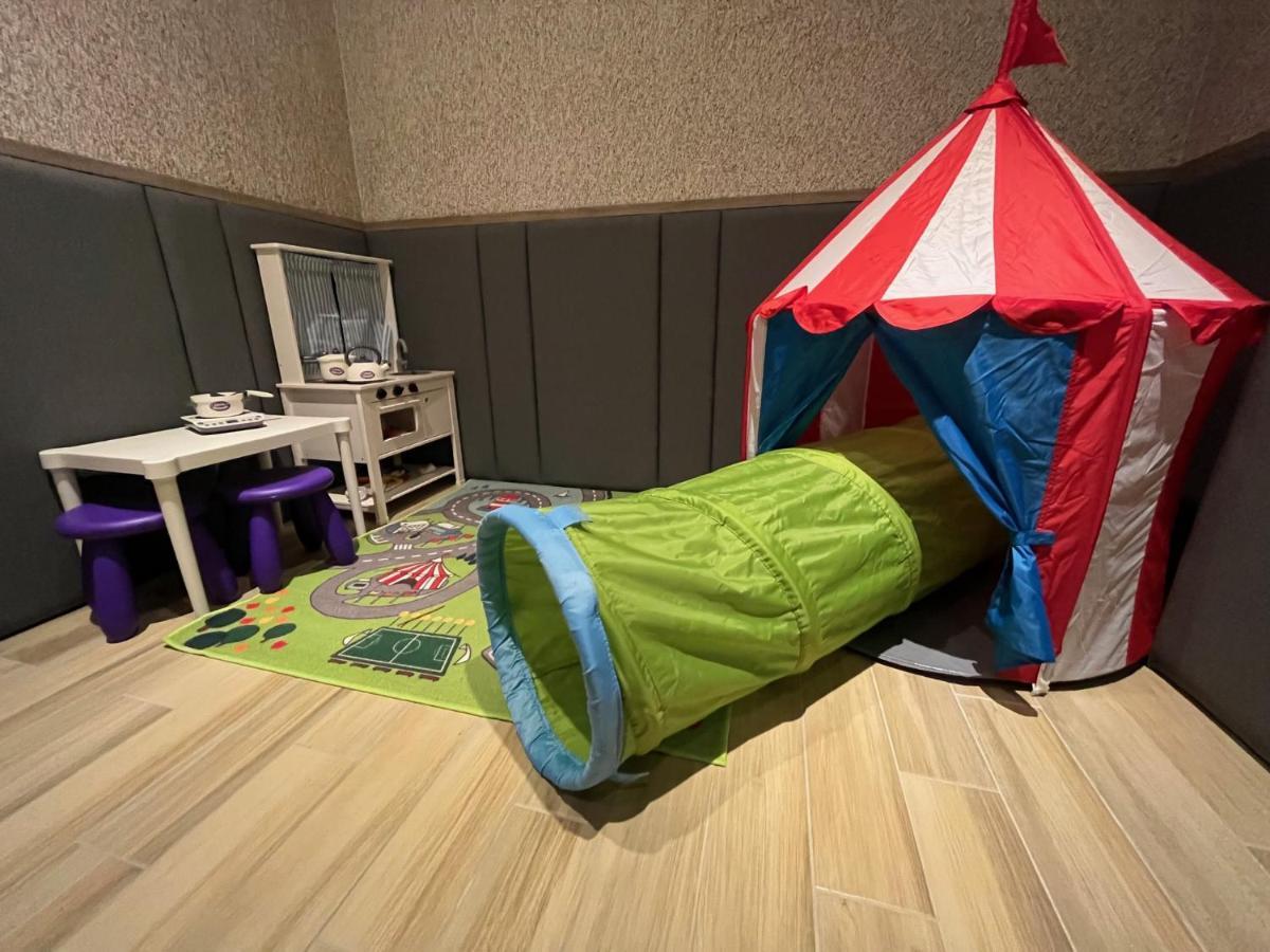 טאיפיי Purple Rainbow Motel מראה חיצוני תמונה
