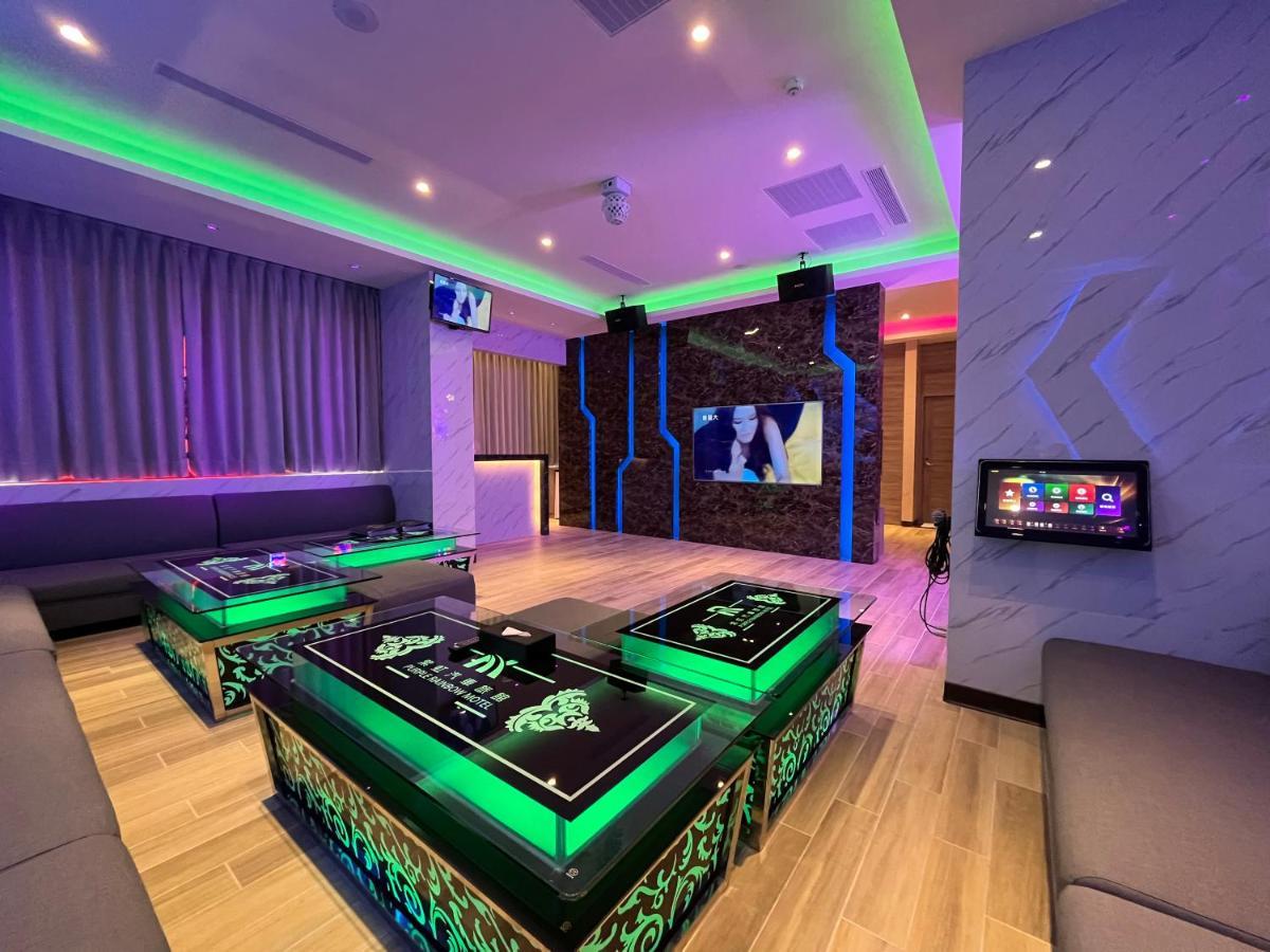 טאיפיי Purple Rainbow Motel מראה חיצוני תמונה